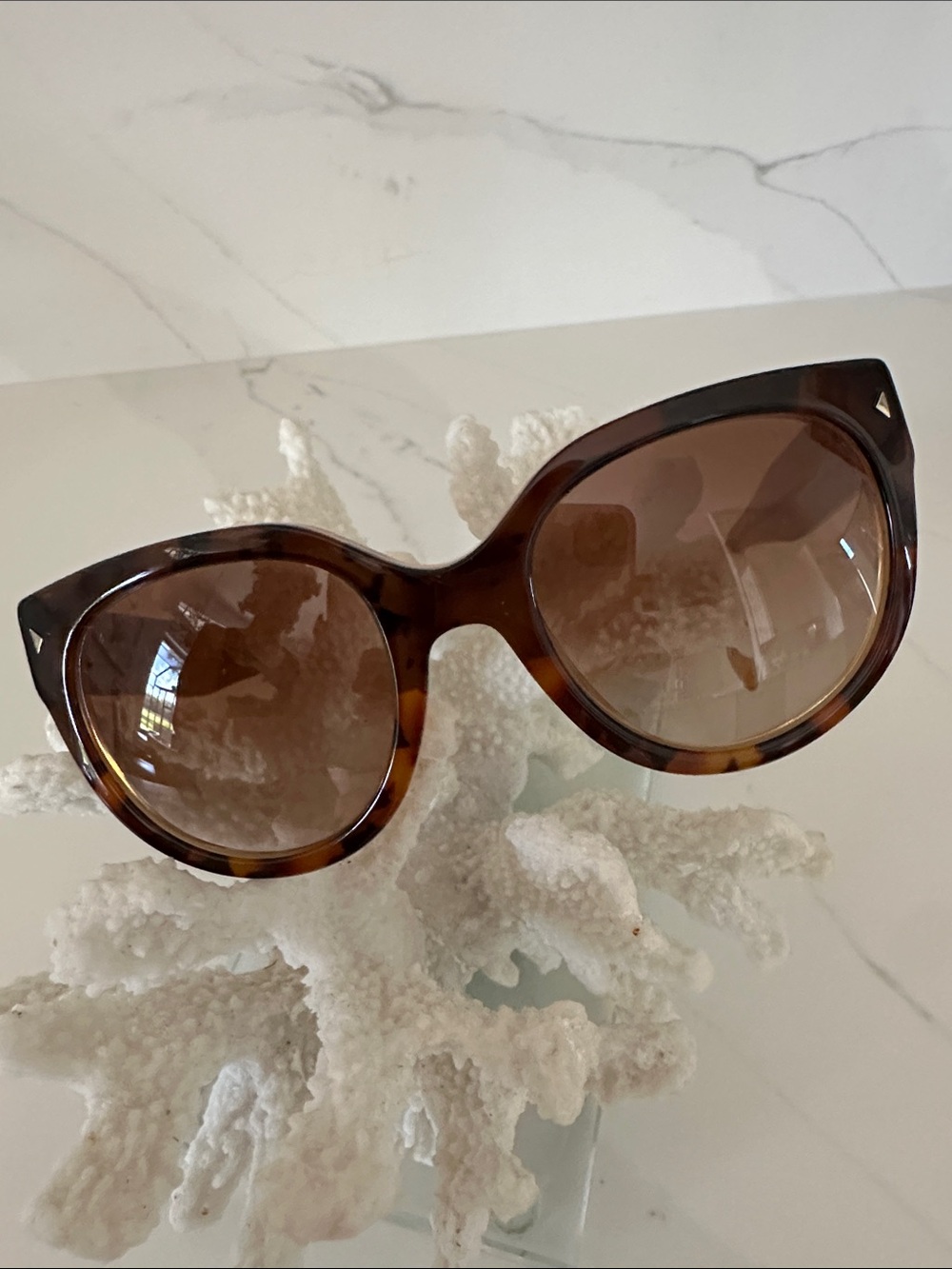 Prada Women’s Tortoiseshell Cat-Eye Sunglasses - Brown Lenses.